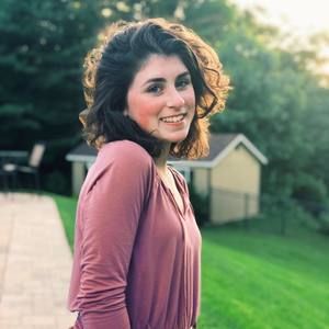 Meet your Posher, Lindy joy